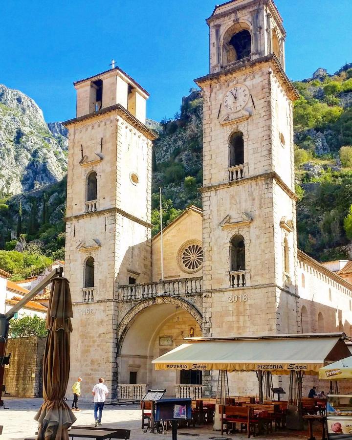 Old Town Kotor Square Exterior foto