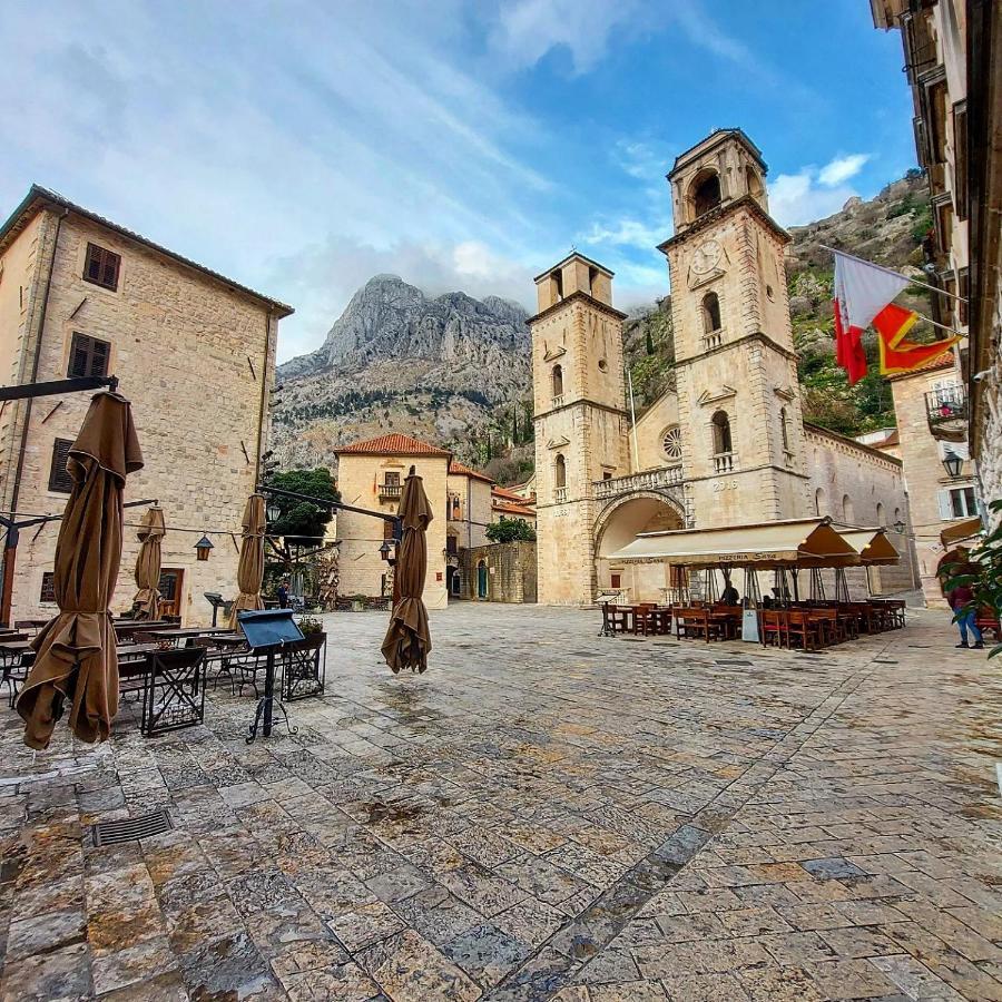 Old Town Kotor Square Exterior foto