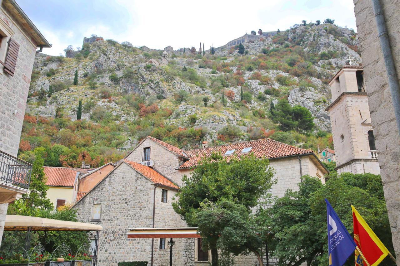 Old Town Kotor Square Exterior foto